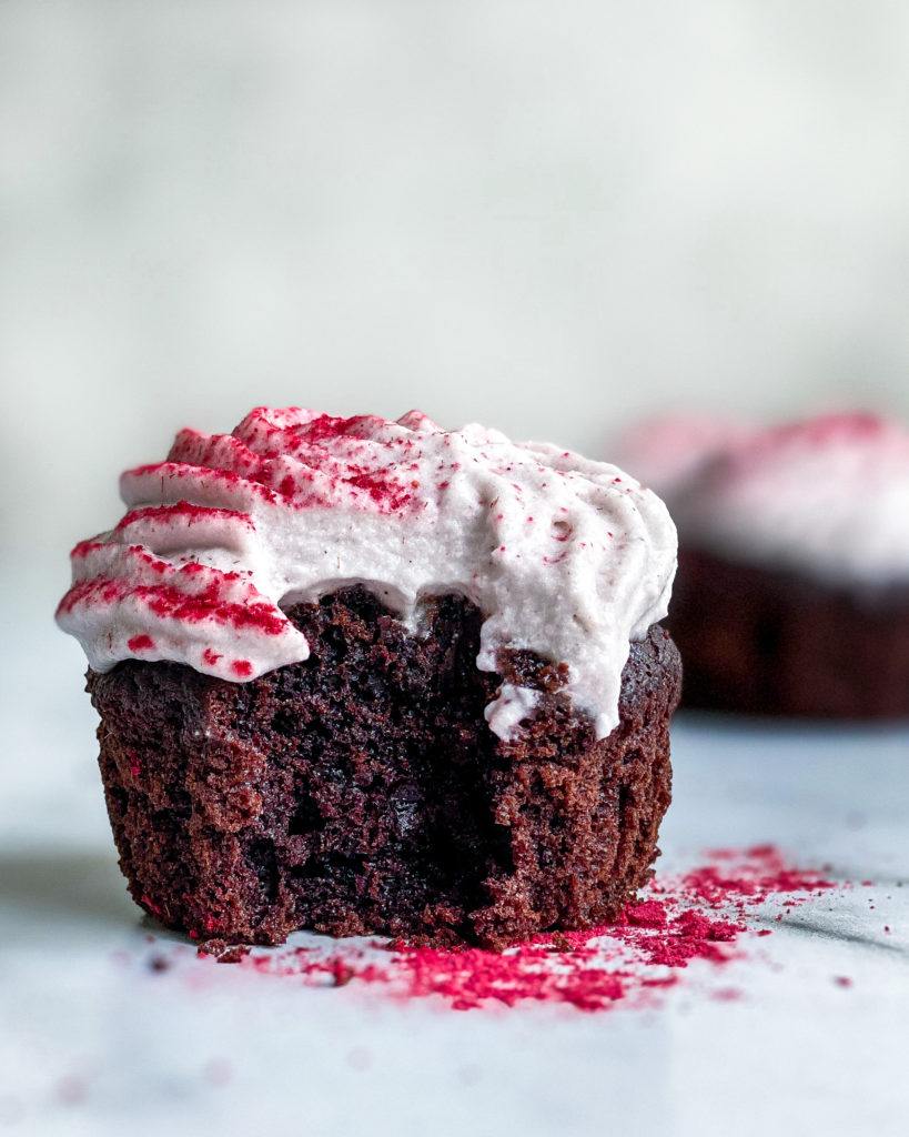 vegansk chokoladekage cupcake