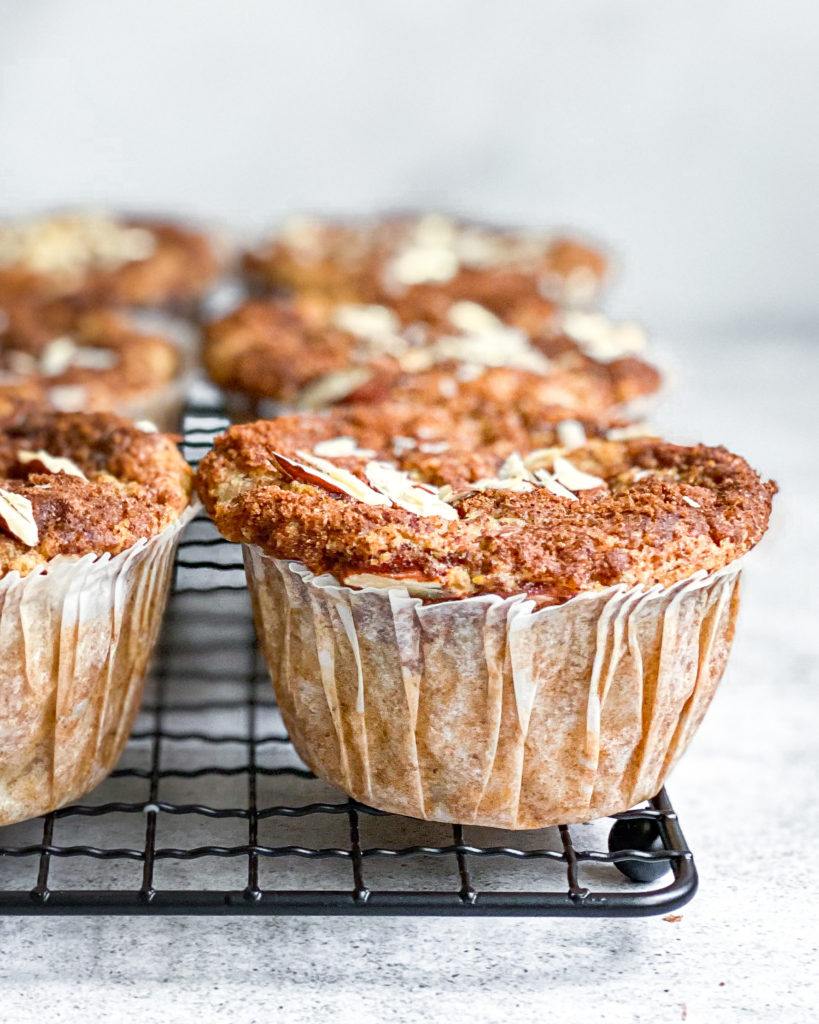 æblemuffins med marcipan