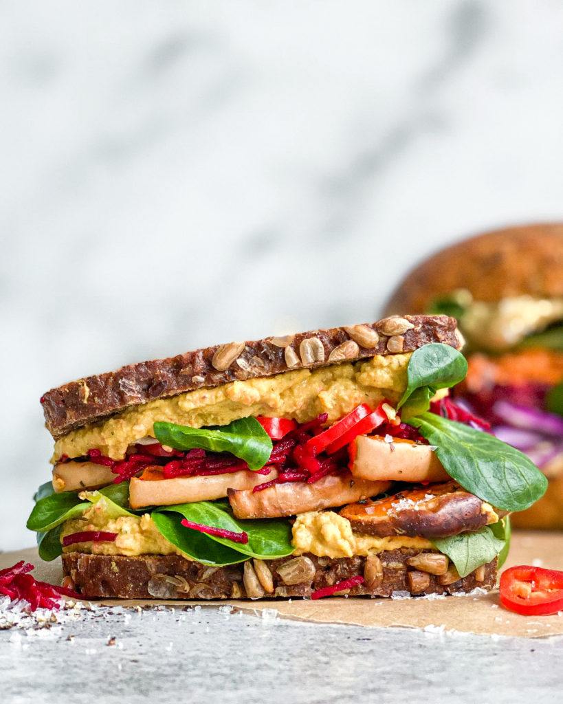 linsehummus med gulerod rugbrødsmad