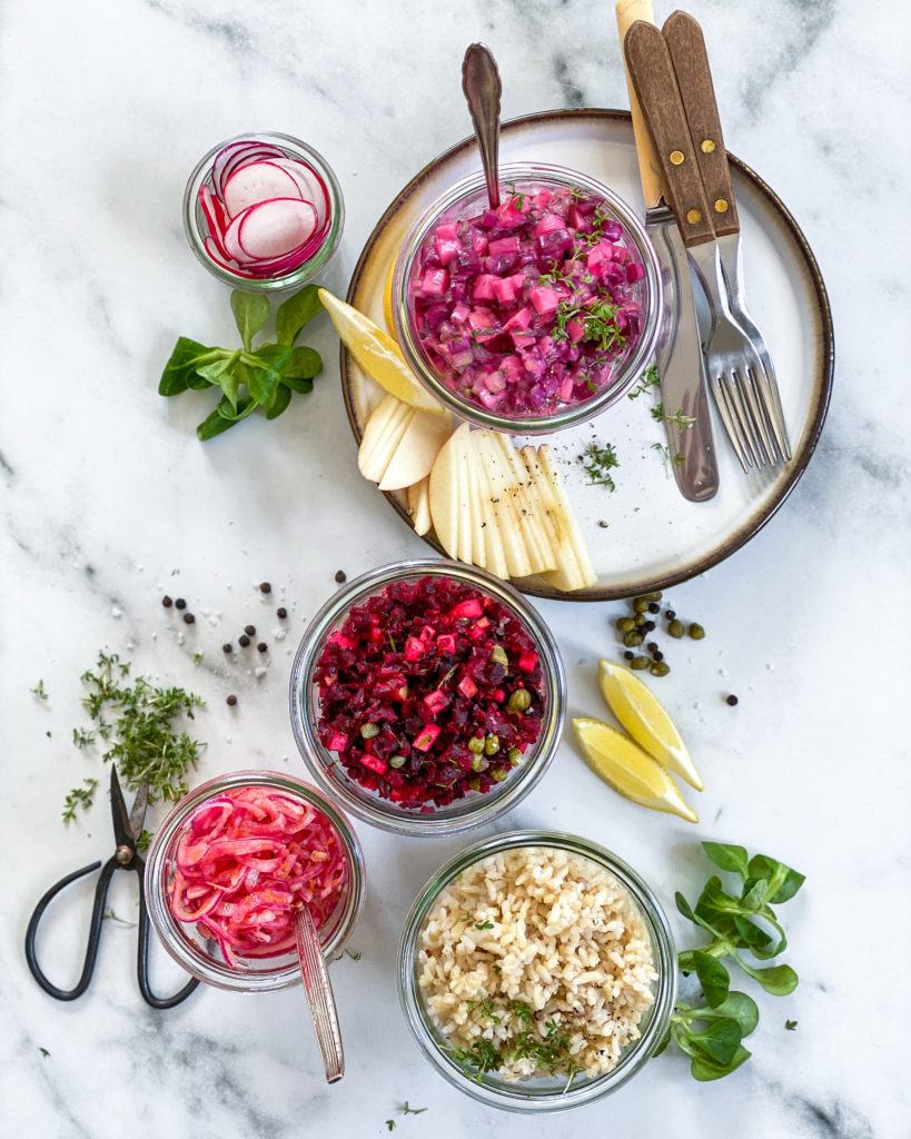 rødbedetatar og vegansk russisk salat