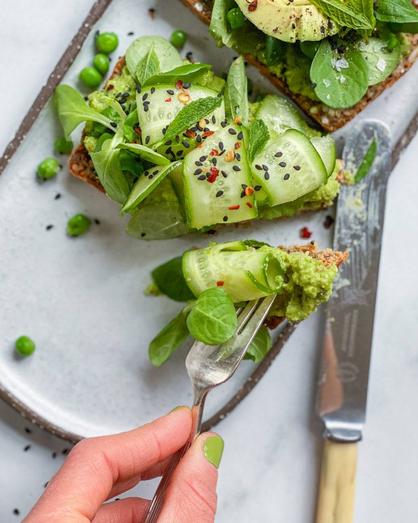 vegansk ærtedip rugbrødsmadder