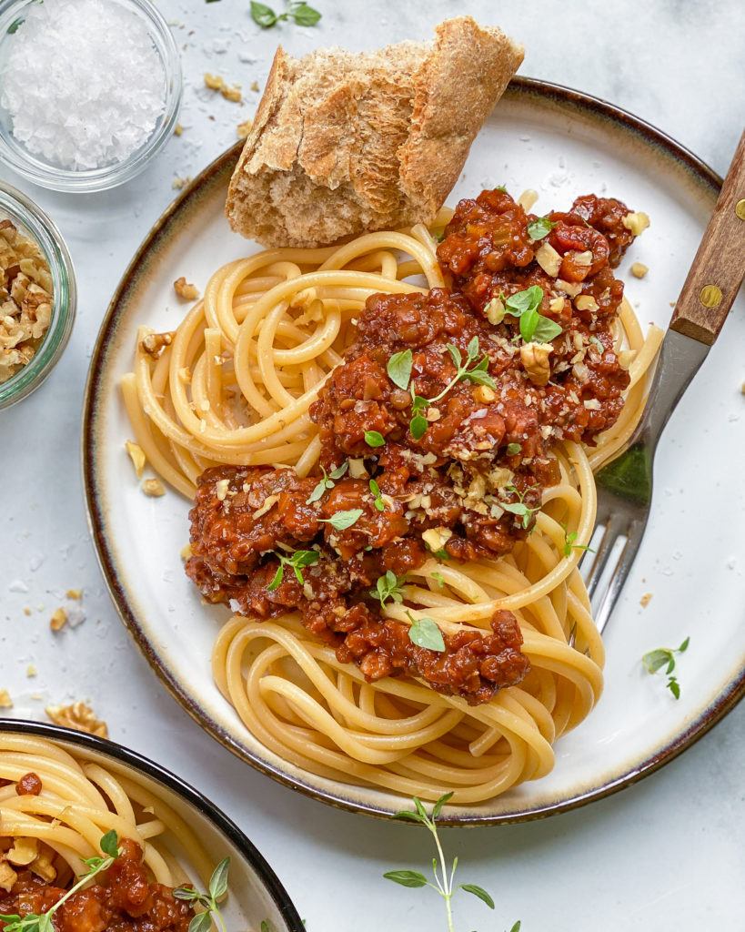 vegansk bolognese med spaghetti