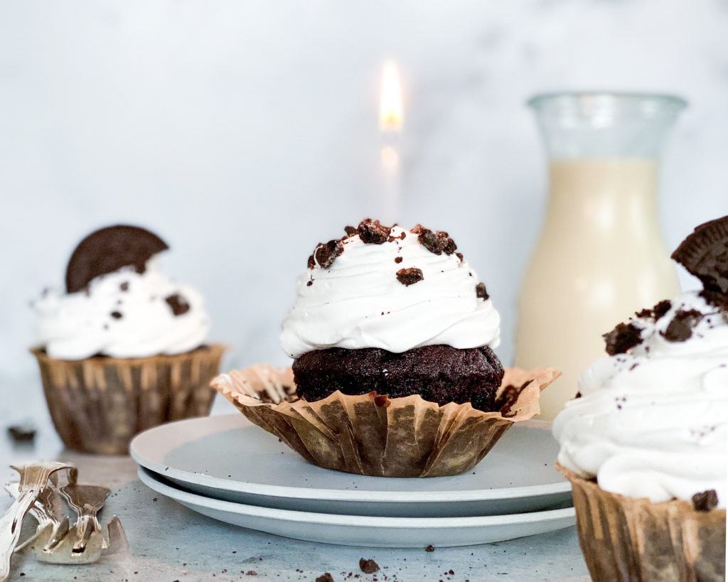 oreo cupcakes med lys
