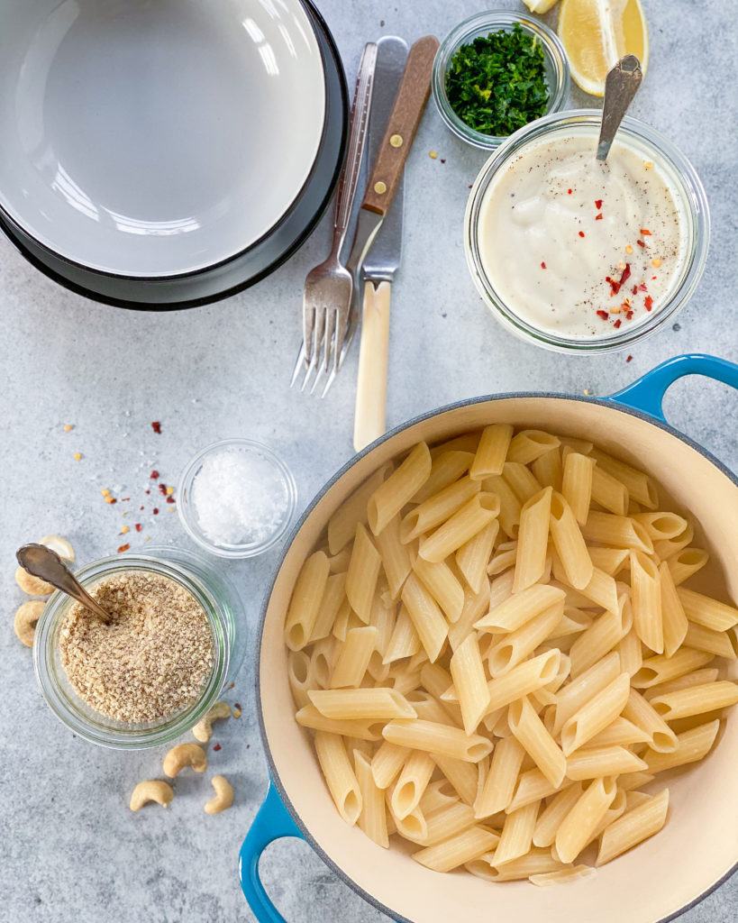 pasta med blomkålssauce