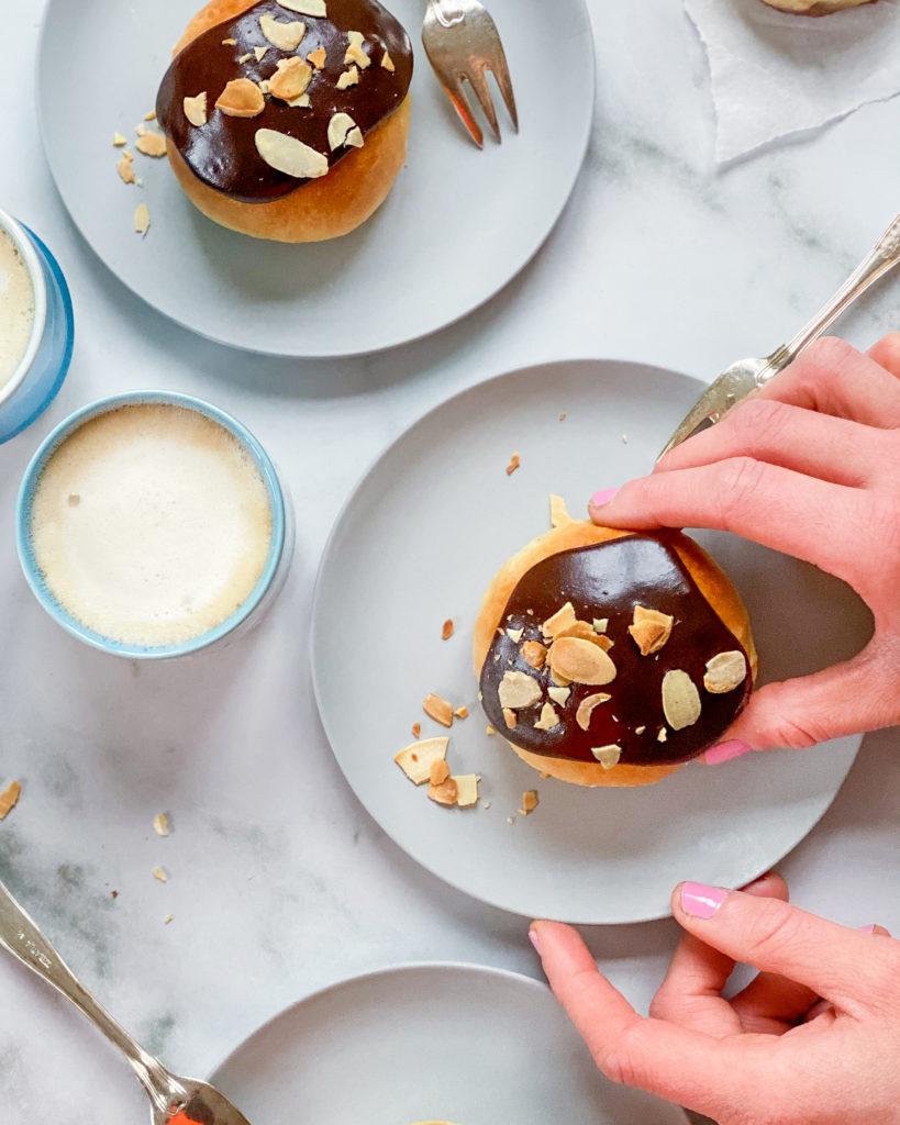 veganske fastelavnsboller med remonce og creme