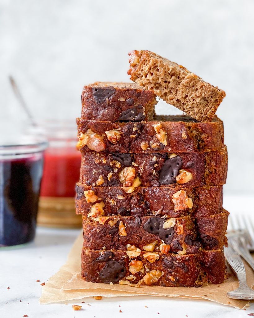 glutenfri bananbrød i stak