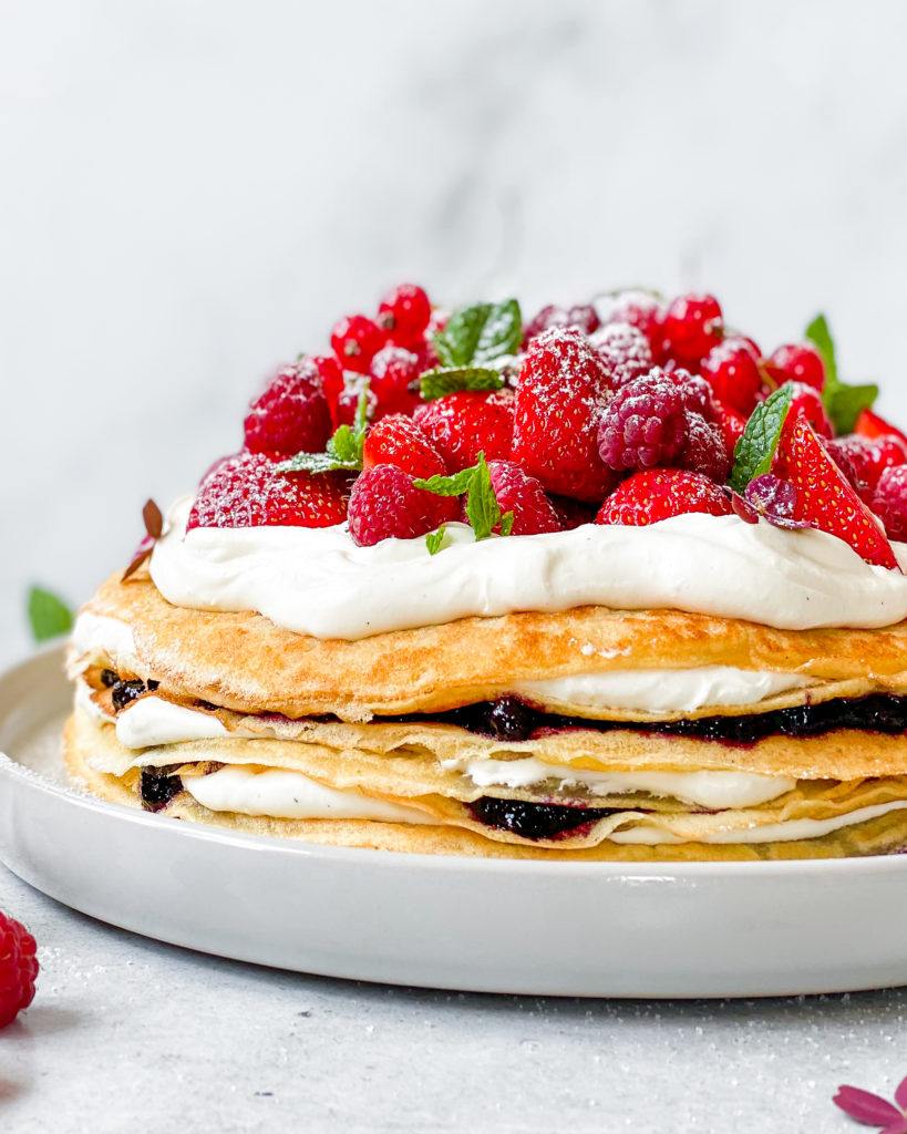 vegansk pandekage lagkage med hvid chokoladecreme