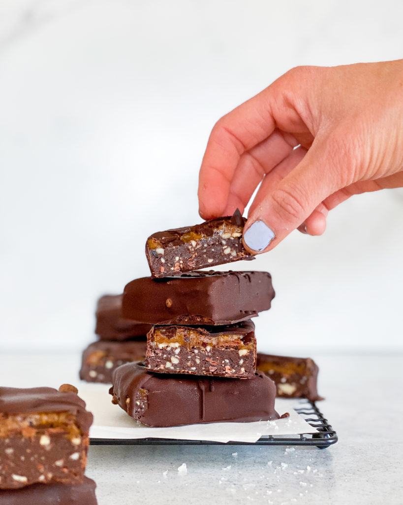 hjemmelavet proteinbar med nødder