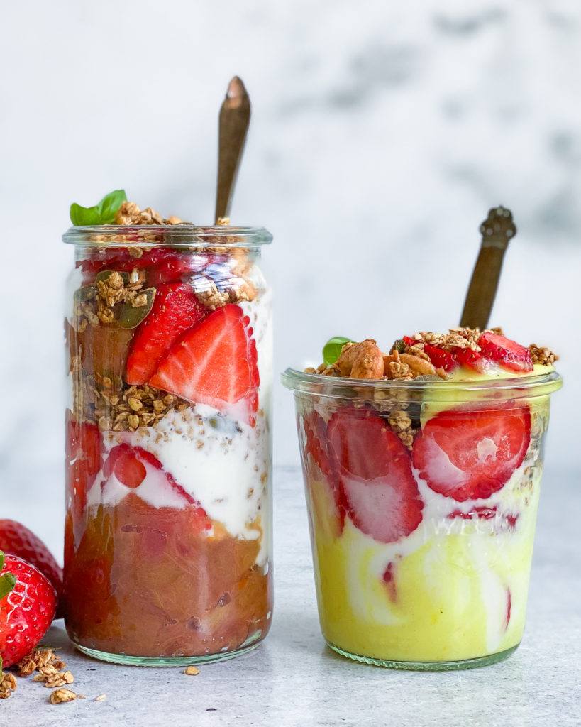 vegansk morgenmad yoghurt med granola