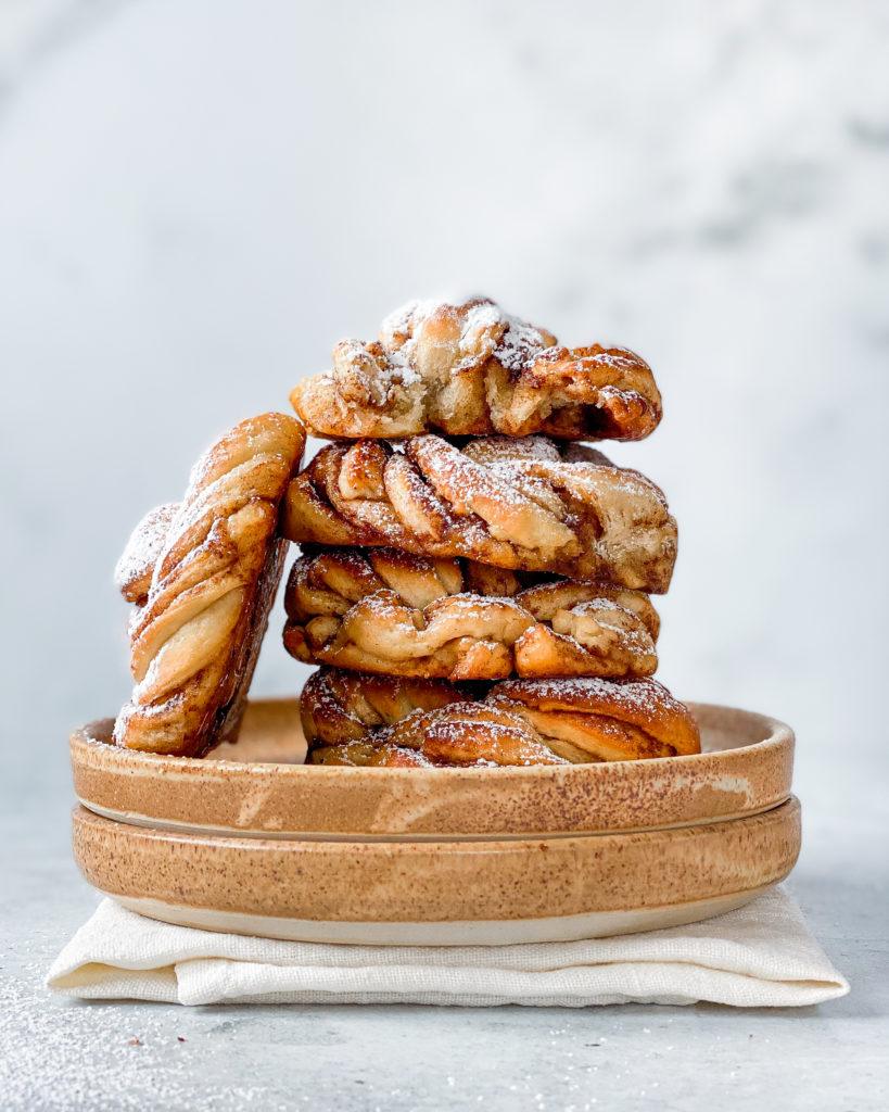 veganske kanelsnurrer med remonce