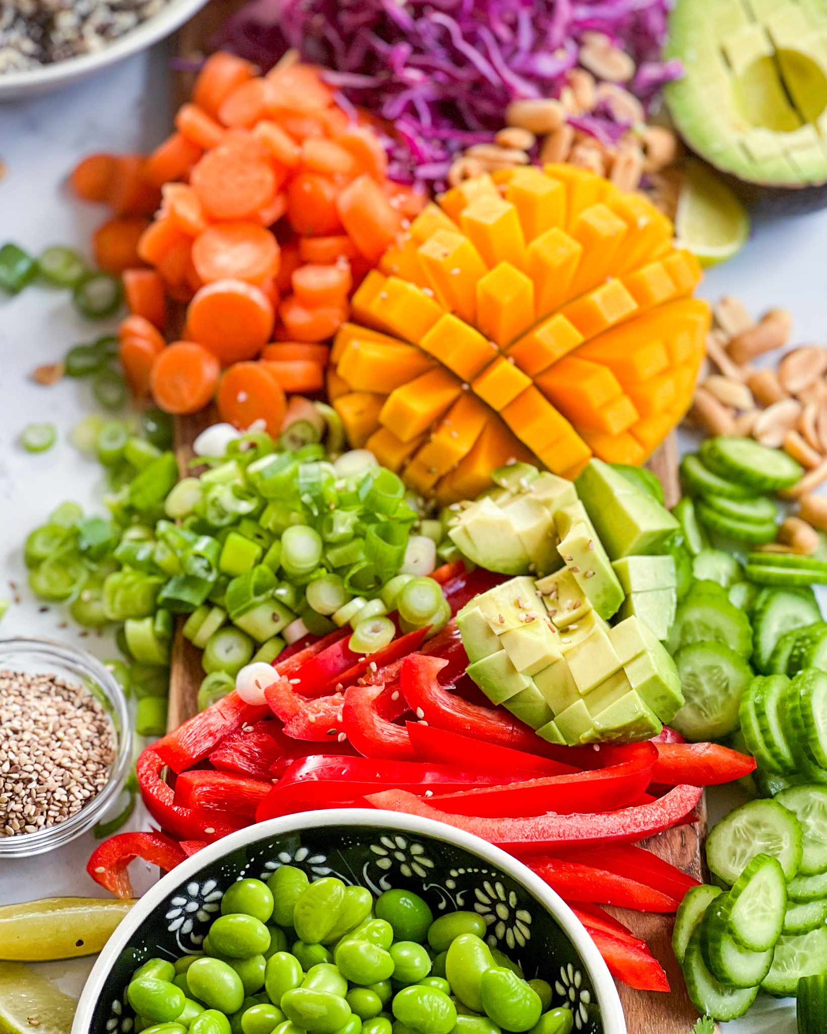 asiatisk salat med mango