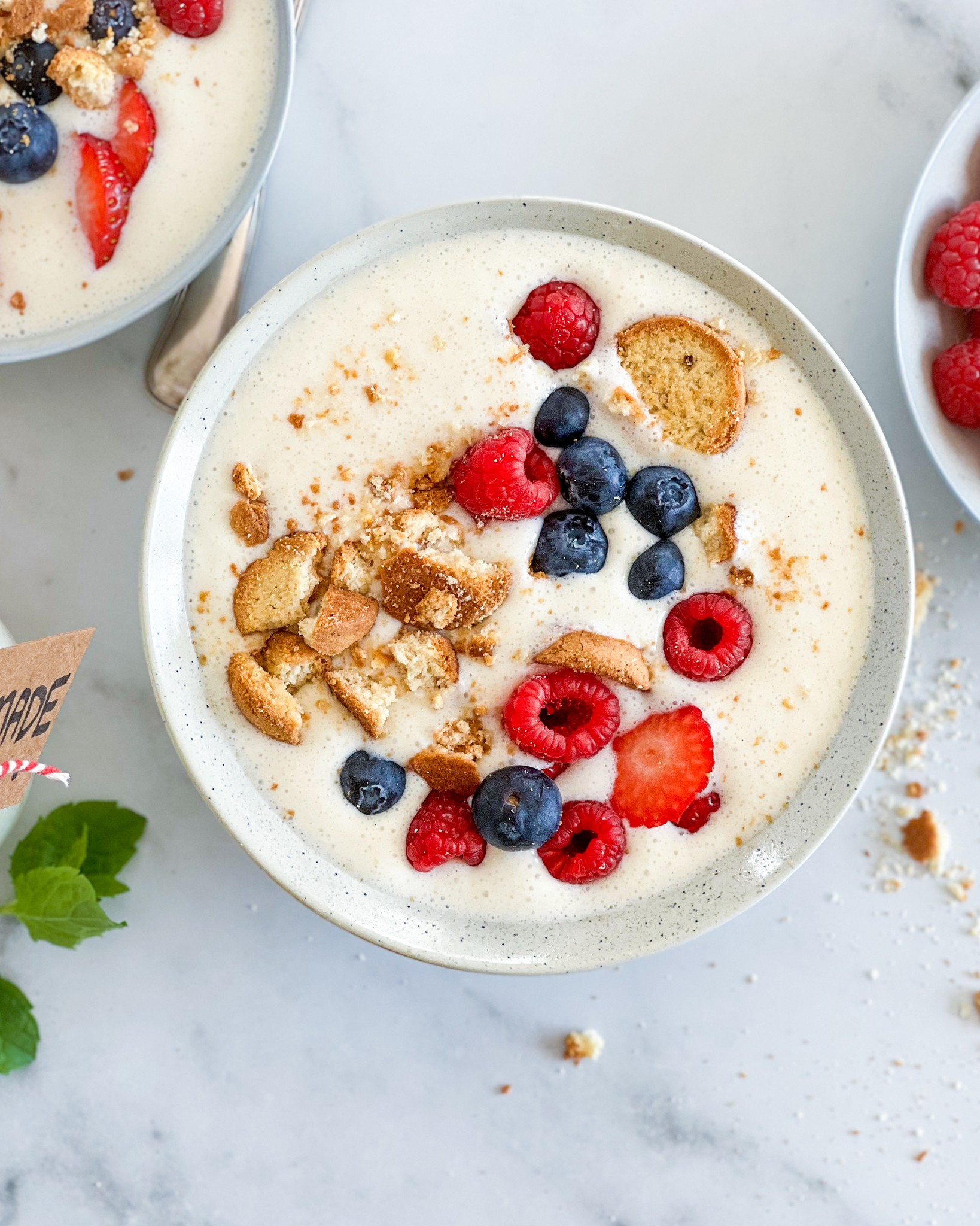 vegansk koldskål med kærnemælk