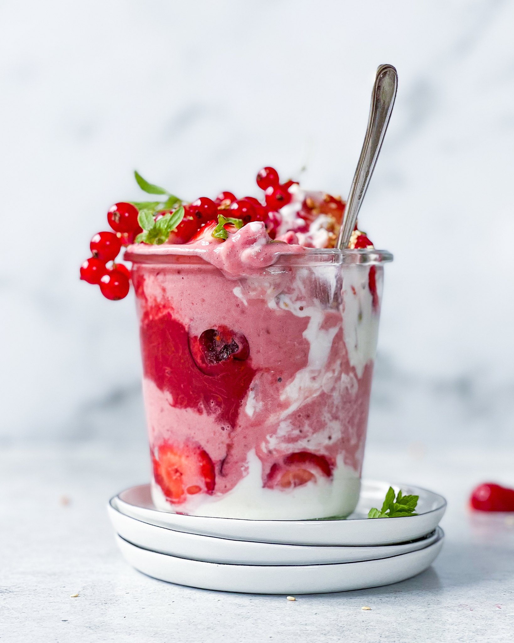 sund nicecream med jordbær