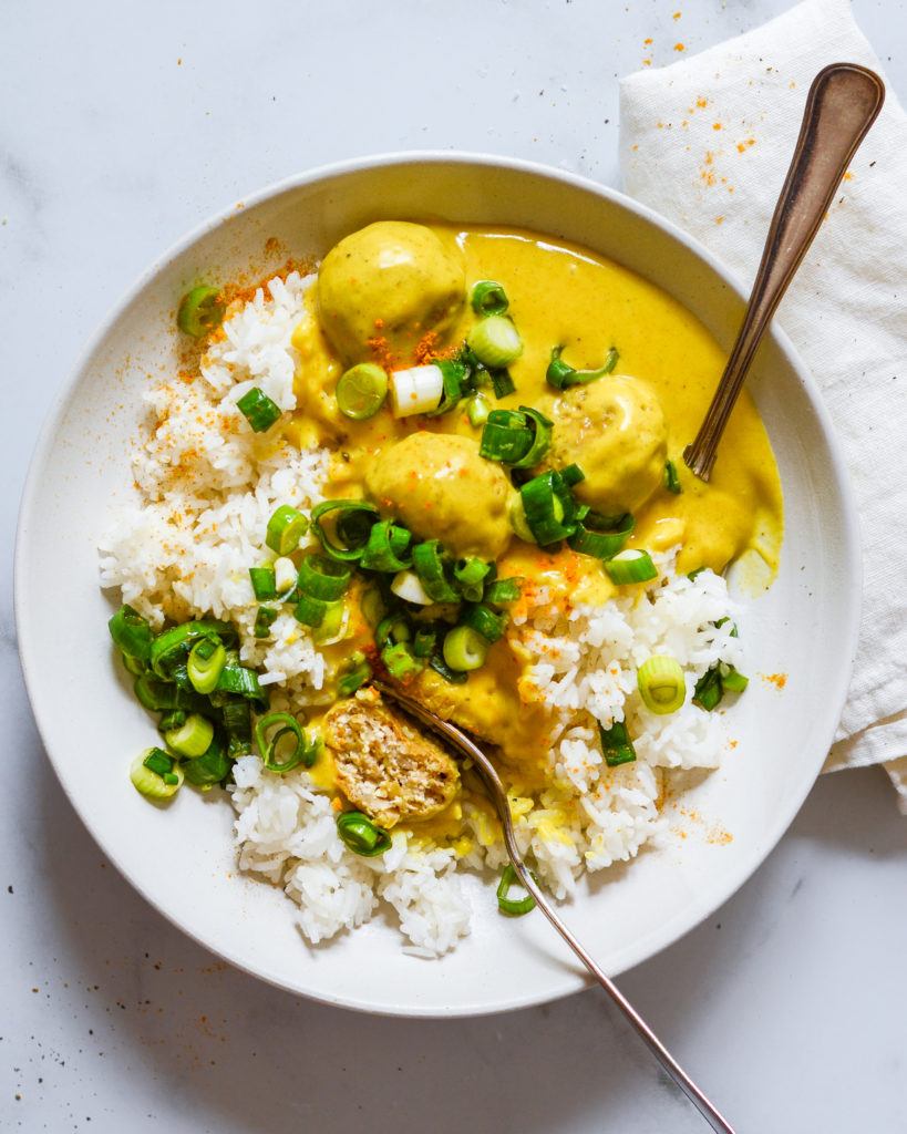 opskrift veganske boller i karry