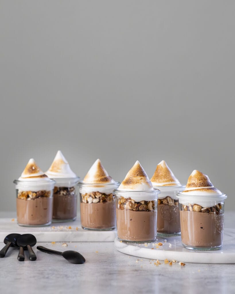 chokolademousse med flødeskum