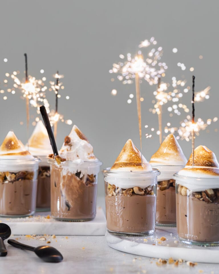chokolademousse med marengs