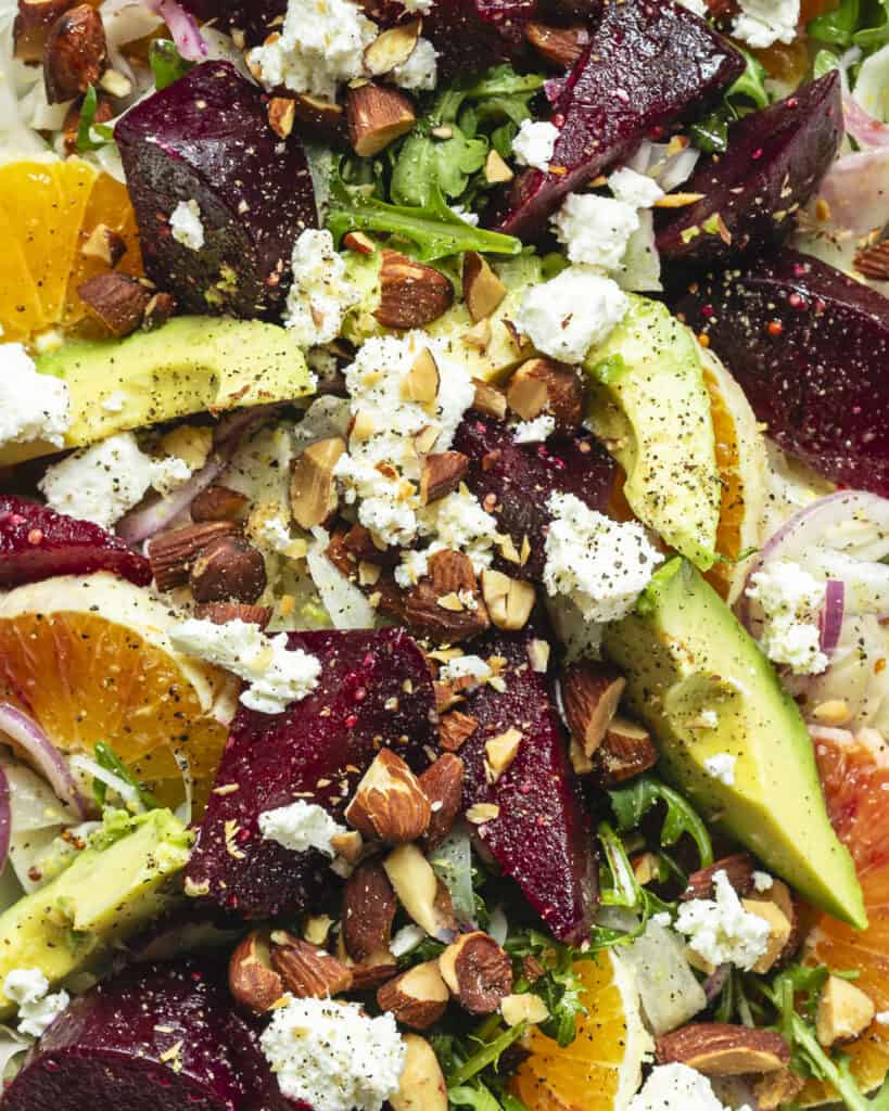 rødbedesalat med feta close up