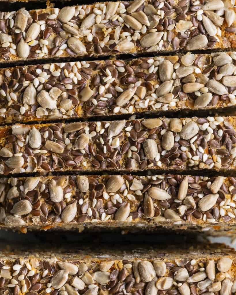 glutenfrit rugbrød med gulerod og kerner
