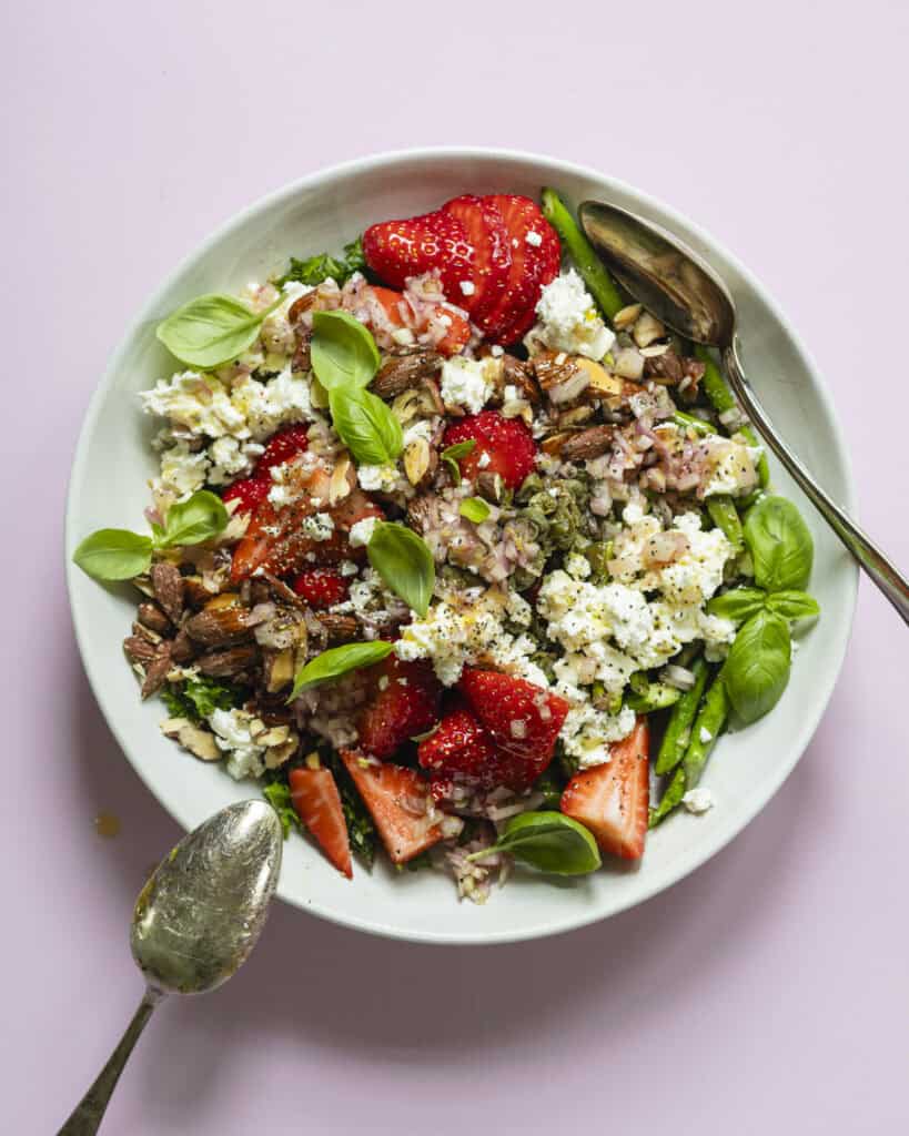 grøn asparges salat med feta