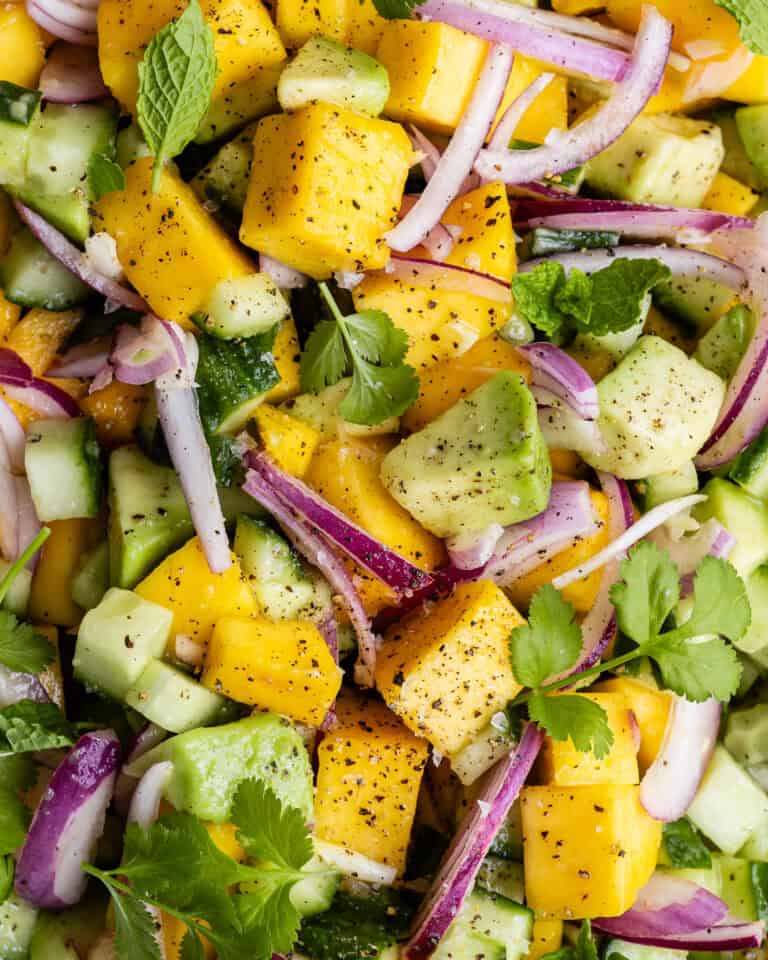 mangosalat med avocado