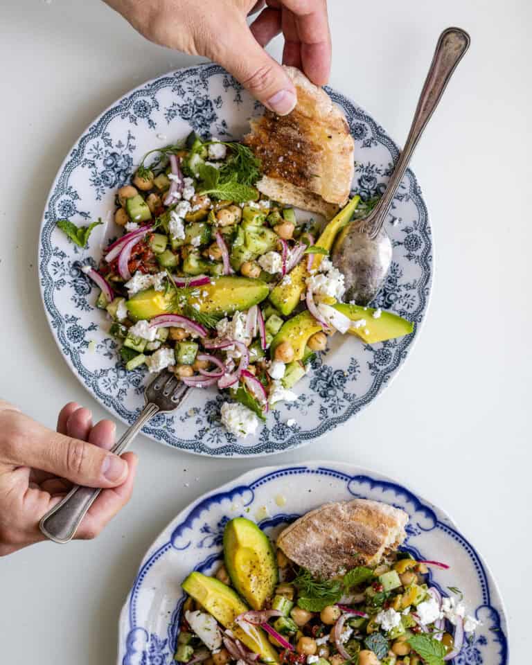 kikærtesalat med avocado