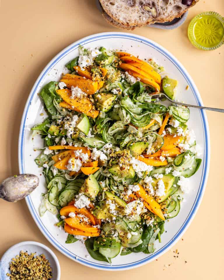 spinatsalat med feta og avocado