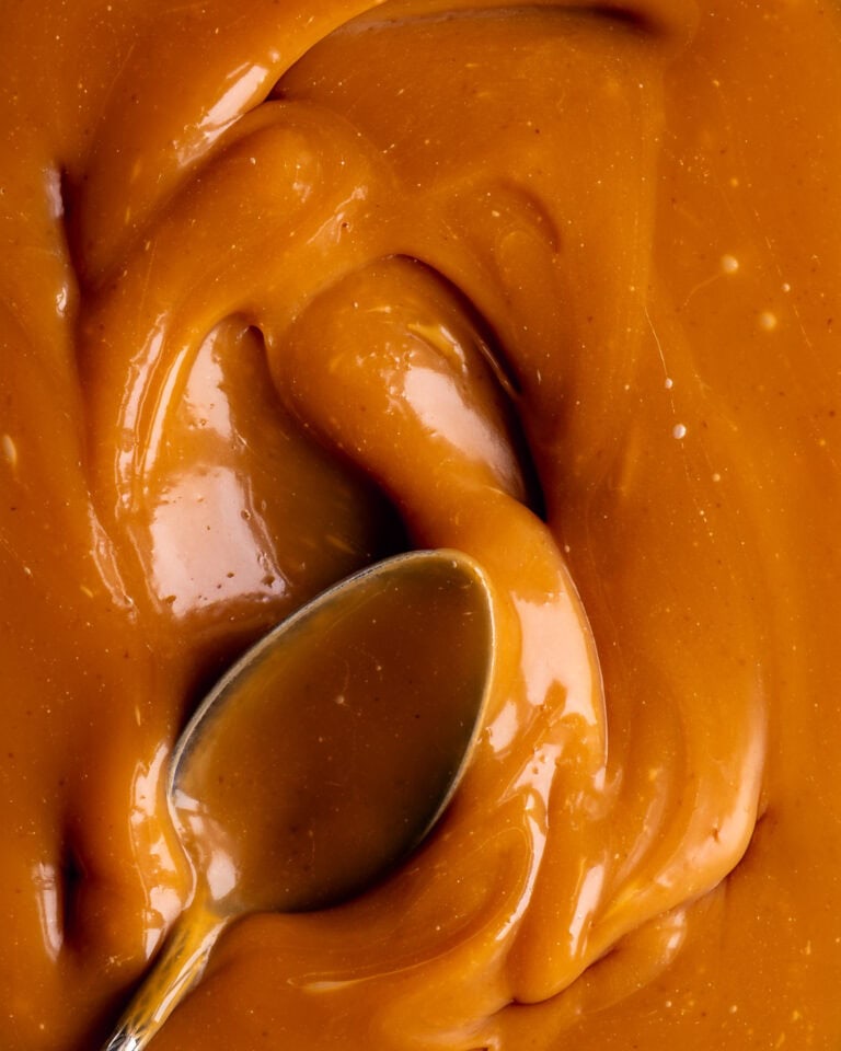 close up miso karamel